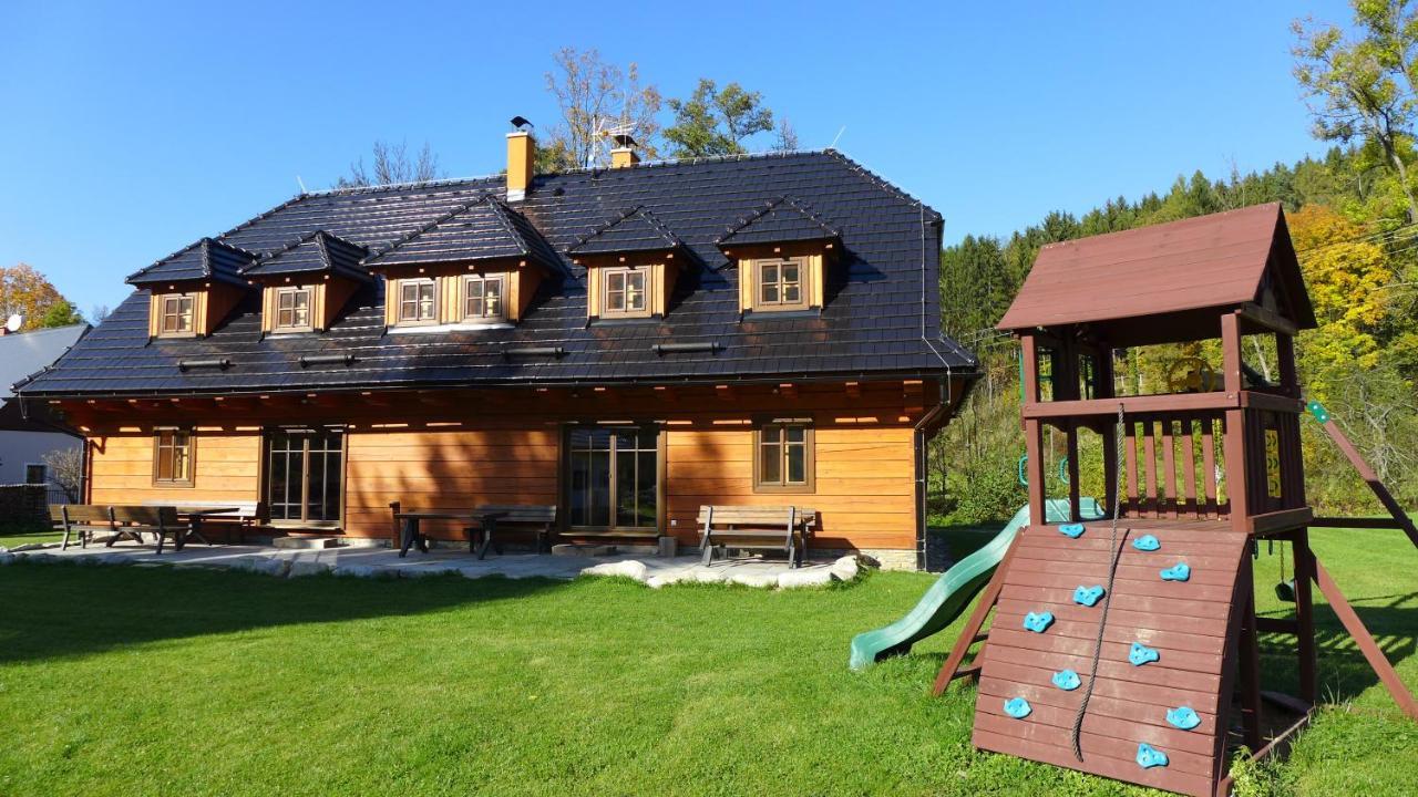 Roubenka Pod Capim Vrchem Villa Velke Losiny Exterior photo
