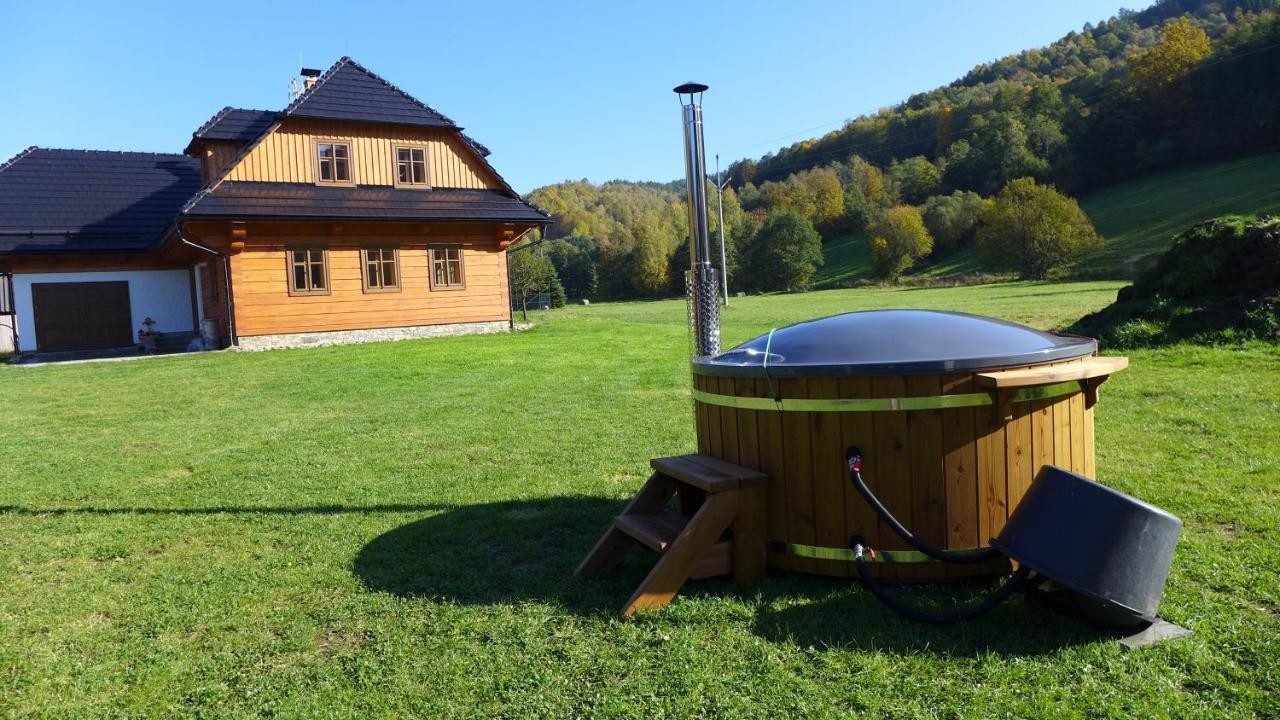 Roubenka Pod Capim Vrchem Villa Velke Losiny Exterior photo